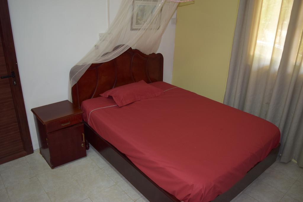 Mauri Holidays 'Budgeted Apartment' Ла-Ґулет Номер фото